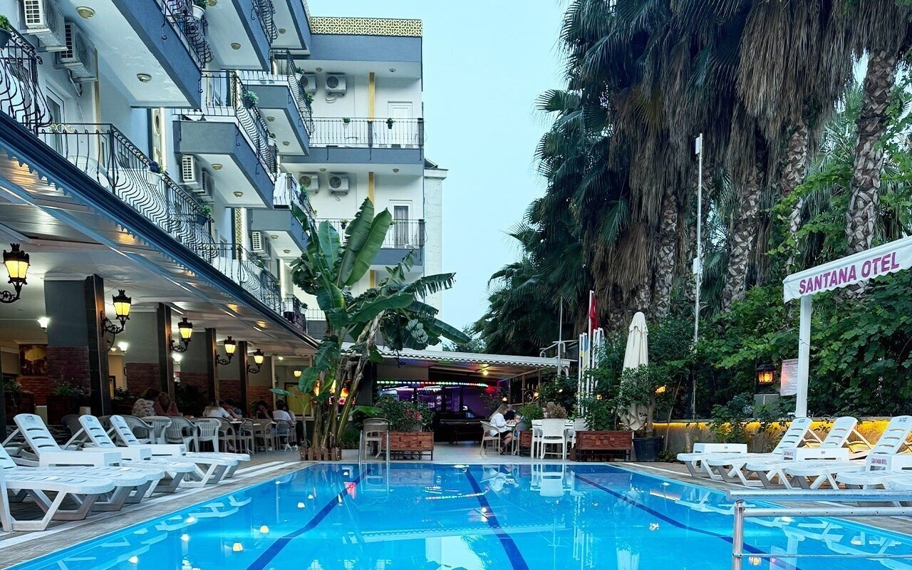 Панорама Santana Hotel 3*
