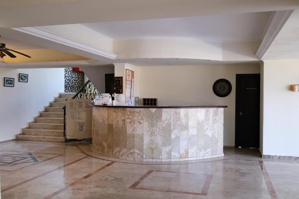 Территория Beldibi Beach Hotel 4*