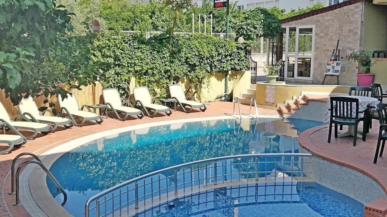Панорама Bade Hotel 3*