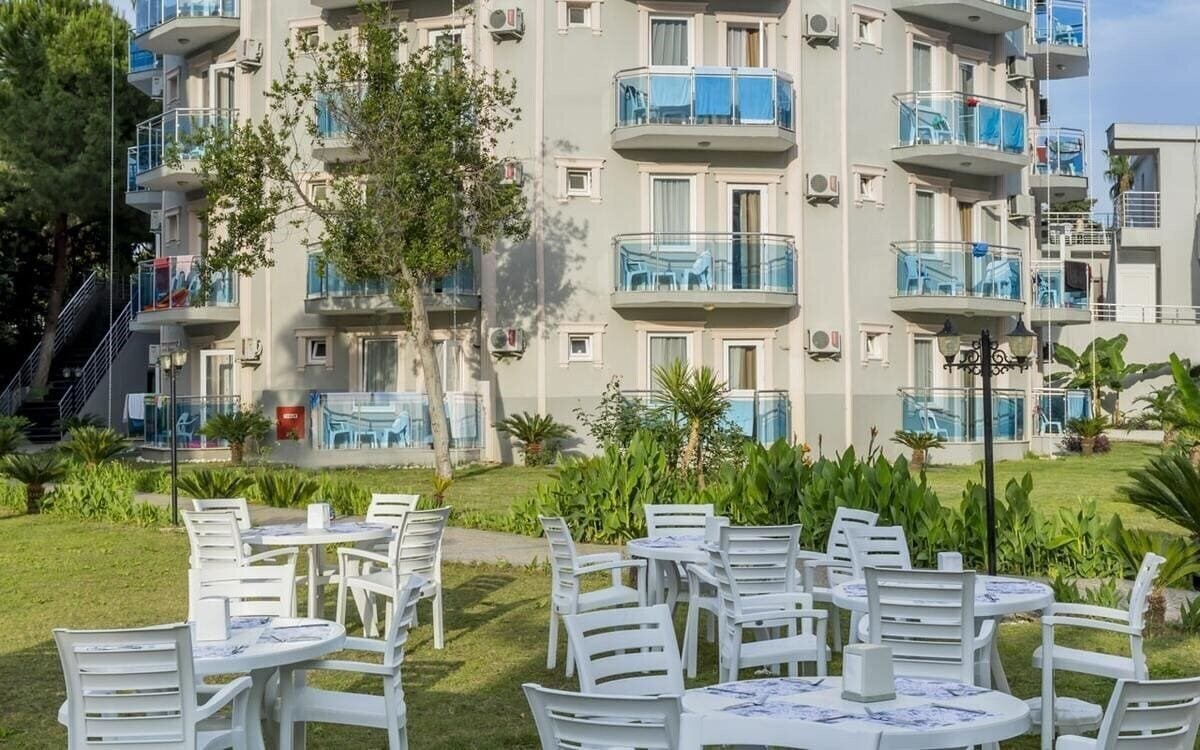 Картинка Rios Latte Beach Hotel 4*