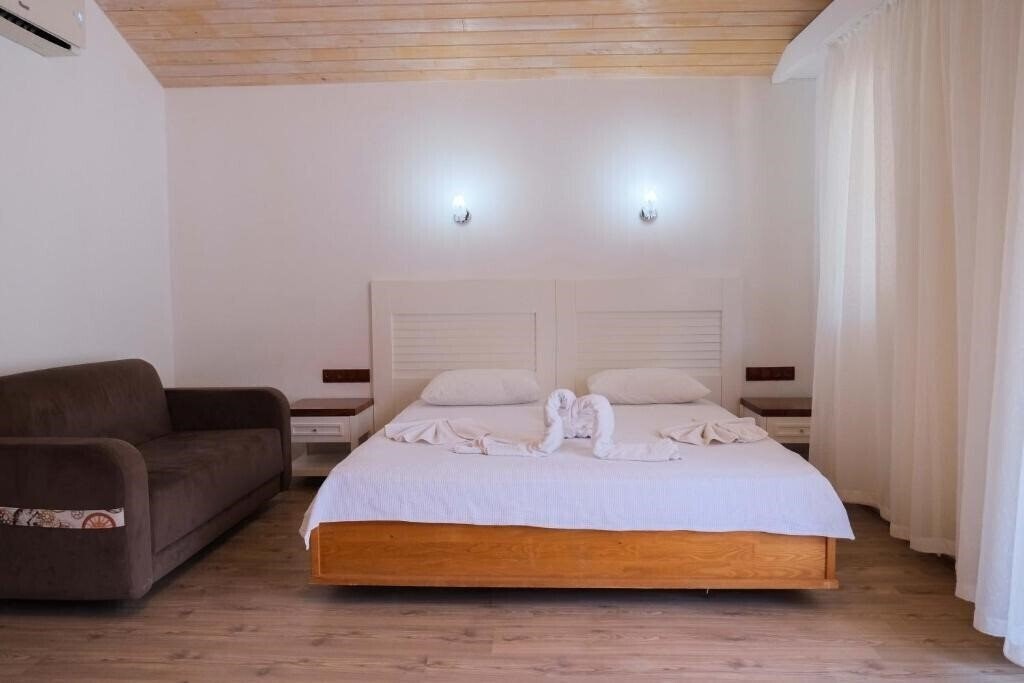 Апартаменты Seven Seasons Hotel 2*