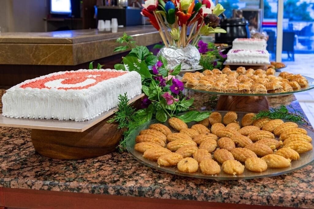 Панорама Viking Express Hotel (ex. Viking Suite Hotel) 4*