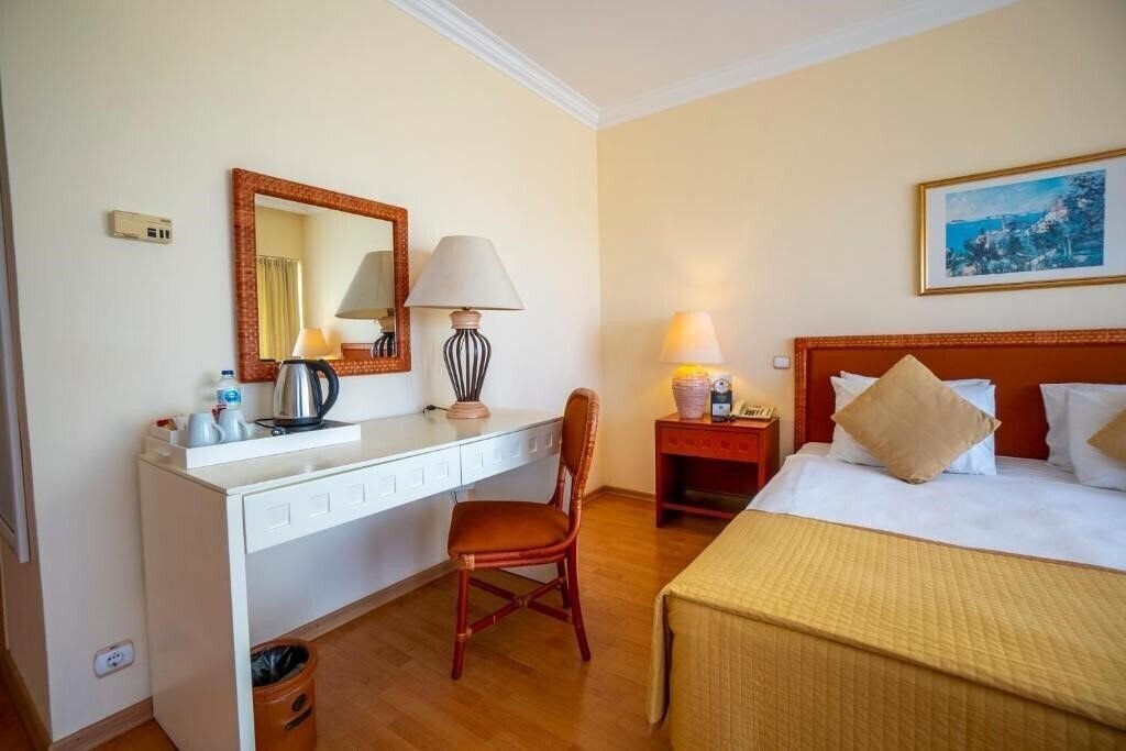 Вид Presa Di Finica (ex. Tui Fun & Sun Club Di Finica) 5*