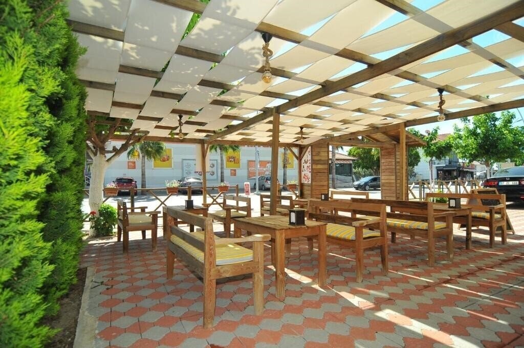 Апартаменти Likya Apart Hotel (ex. Lykia Apart Hotel, Likya Apart Hotel Camyuva) 3*