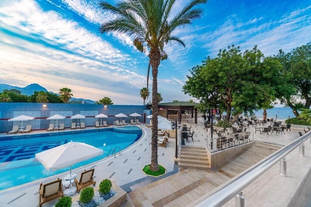 Вид Sealife Kemer Resort Hotel (ex. PGS Rose Residence Beach) 5*
