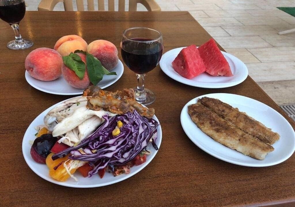 Вид Astoria Hotel 4*