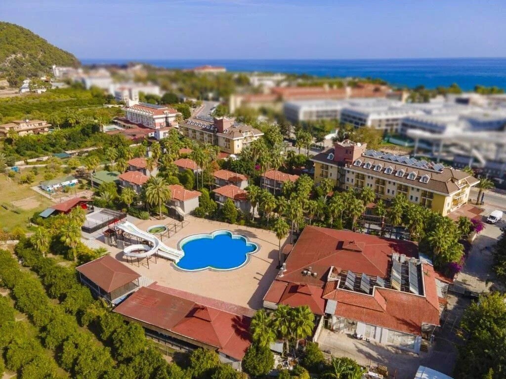 Панорама Miramor Garden Resort Hotel 4*