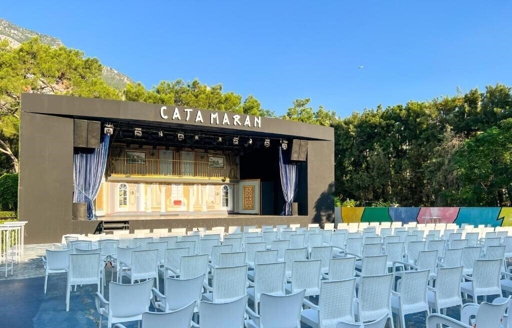 Территория Catamaran Quality Times (ex. Catamaran Resort Hotel) 5*