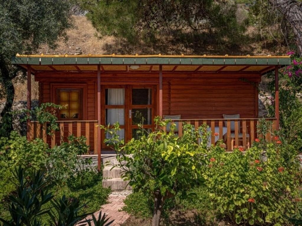 Готель Felicity Hotel & Bungalows 3*