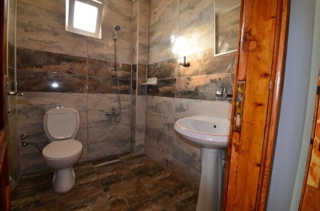 Апартаменты Kiris Garden Hotel 3*