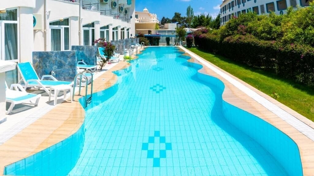 Панорама Miarosa Kemer Beach (ex. Daima Resort Hotel) 5*