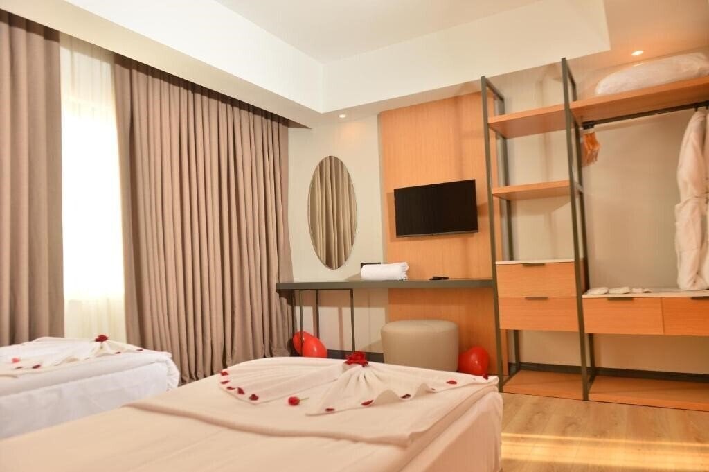 Вид Miarosa Kemer Beach 5*