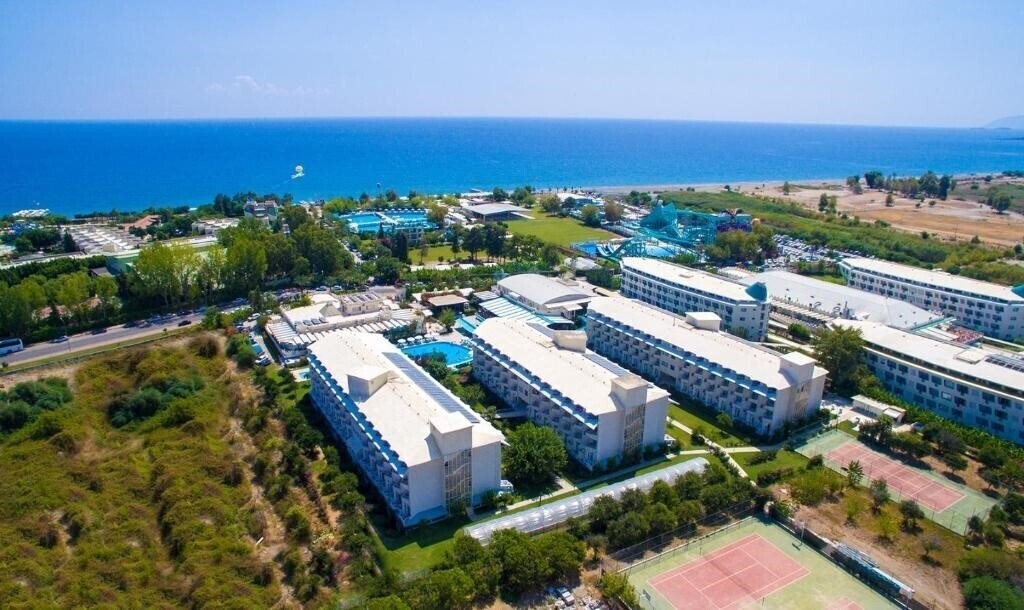 Панорама Miarosa Kemer Beach 5*