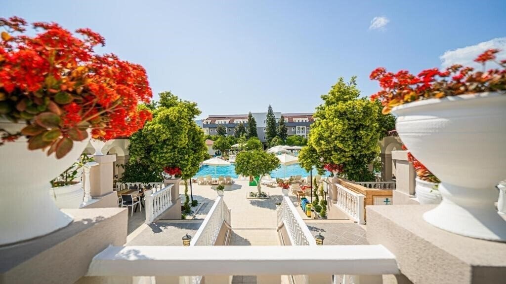 Картинка Viking Garden Hotel & SPA 4*