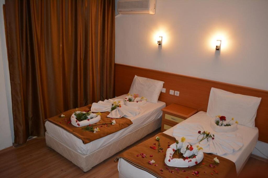 Вид Vois Kemer Hotel & SPA (ex. Vois Hotel Kemer, Mojna Hotel, Arikan Inn Hotel, Arikan Park Hotel, Arikan Hotel) 3*