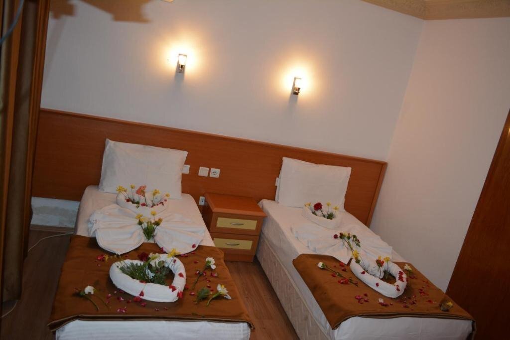 Апартаменты Vois Kemer Hotel & SPA (ex. Vois Hotel Kemer, Mojna Hotel, Arikan Inn Hotel, Arikan Park Hotel, Arikan Hotel) 3*