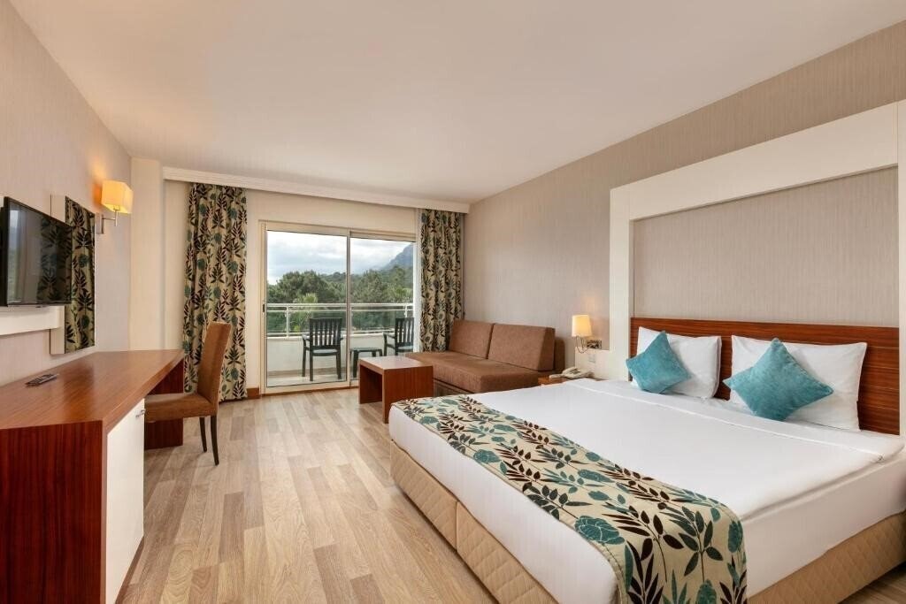 Апартаменты Greenwood Resort 4*