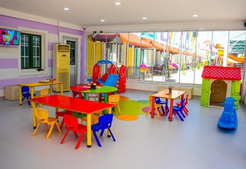 Вид Orange County Resort Hotel 5*
