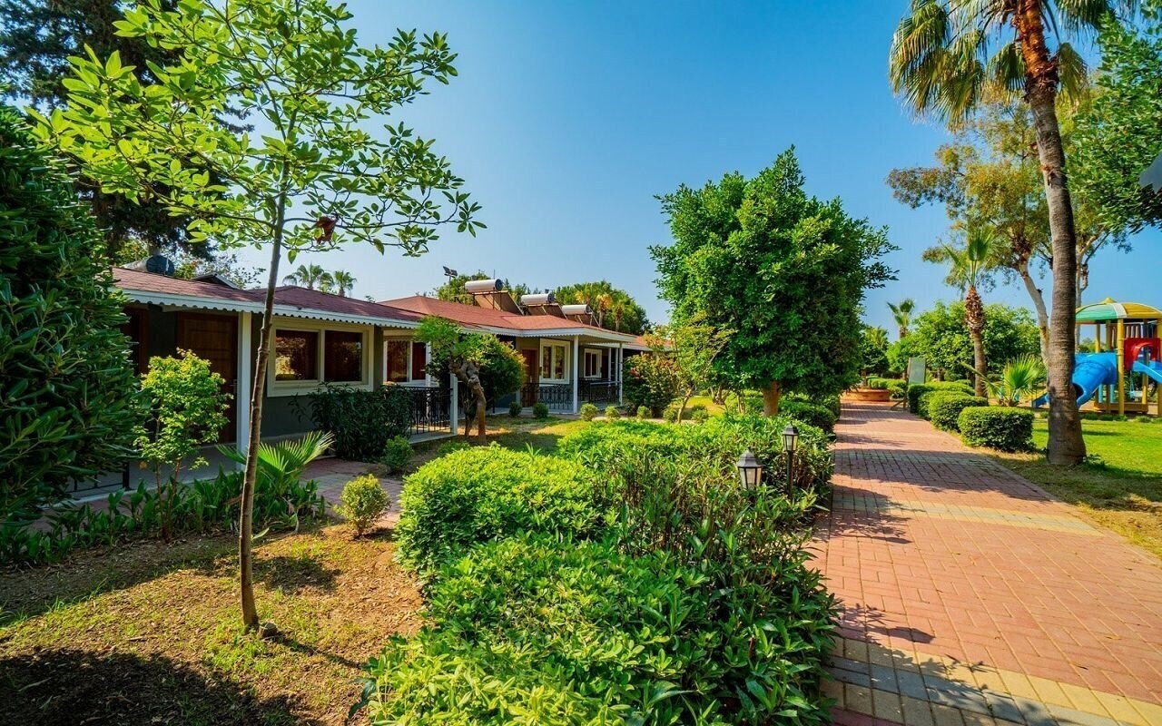 Вид Mediterranean Breeze Hotel 4*