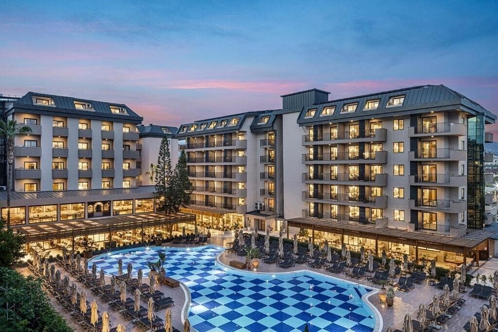 Отель Kaia Coracseium (ex. Villa Sun Flower Beach) 4*