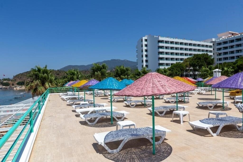 Вид Grand Efe 4*