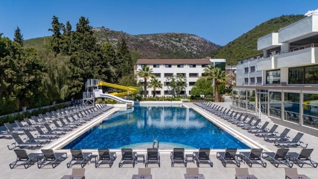 Изображение Proxima Hotel (ex. Proxima Hotel Kusadasi, La Santa Maria Hotel, Sole Hotel Santa Maria, Luana Hotel Santa Maria, Vera Hotel Santa Maria) 4*