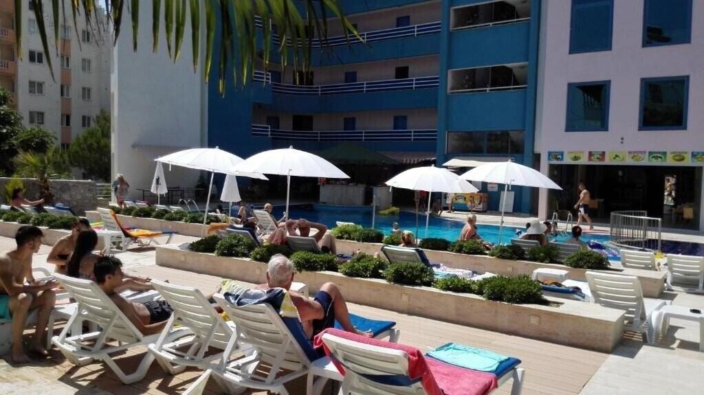 Панорама Happy Apart 3*