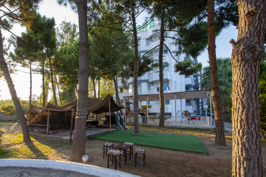 Апартаменти Flora Suites Hotel (ex. Flora Hotel Suites, Flora Hotel & Apart) 3*