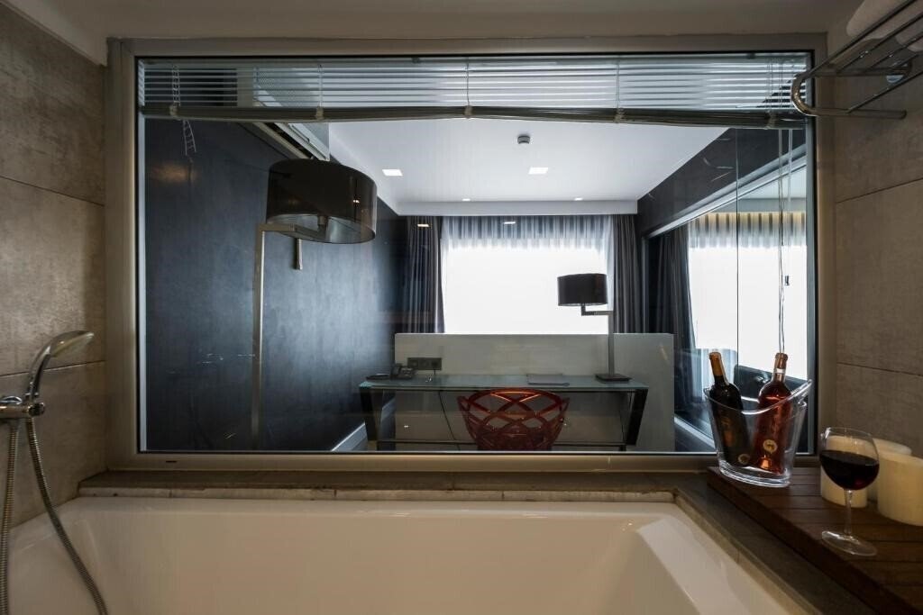 Апартаменти Efe Boutique Hotel Special 3*