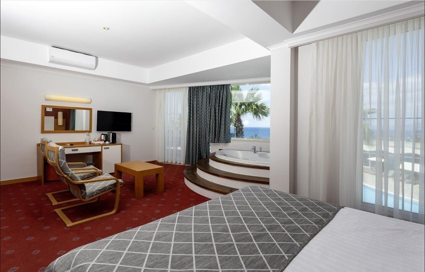 Панорама Sealight Resort (ex. Otium Sealight Beach Resort) 5*