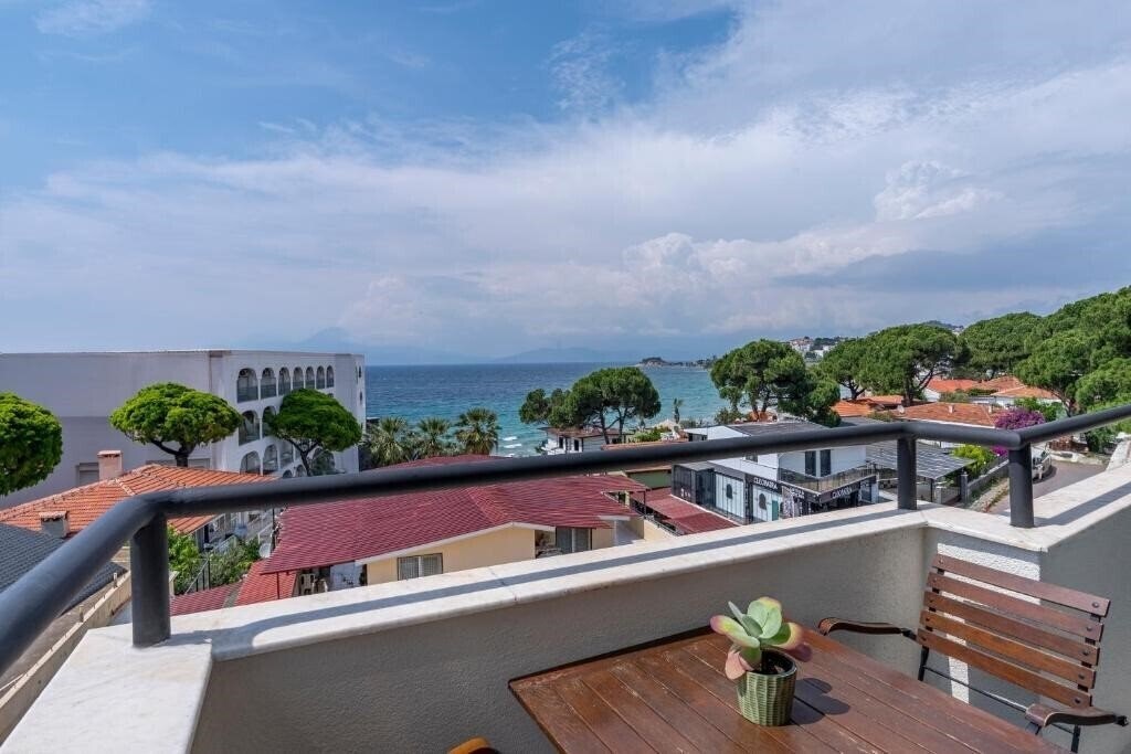 Територія Rosy Suites Hotel 2*