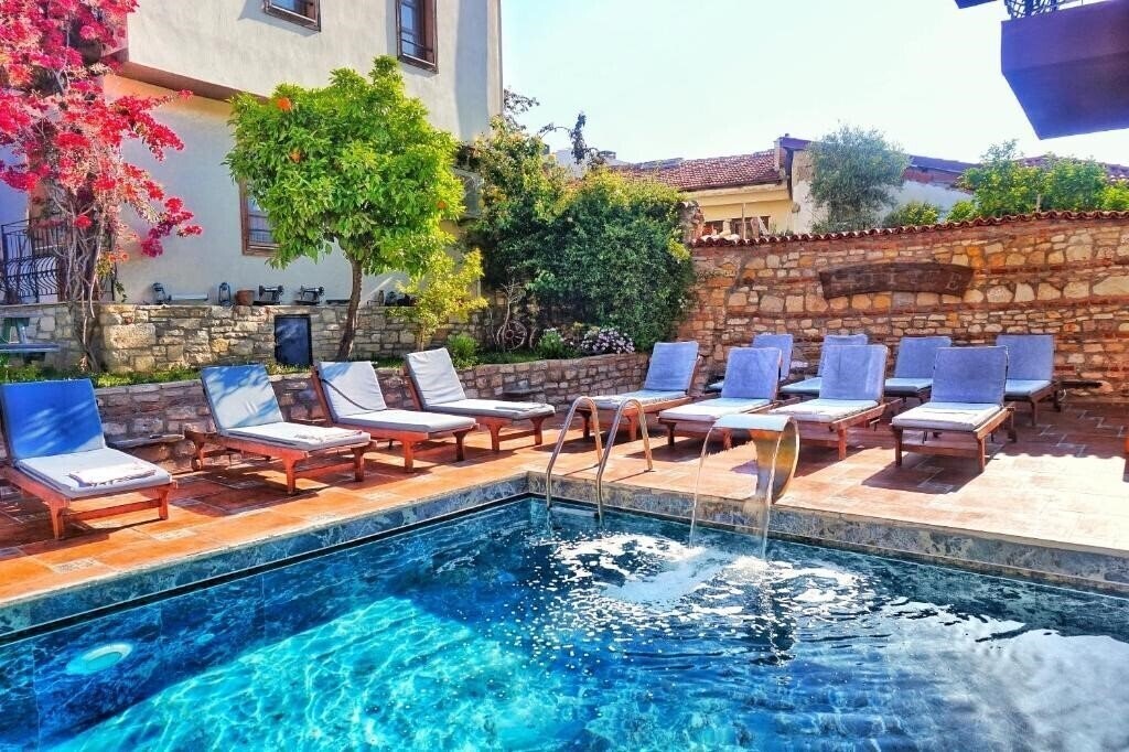 Фото Sezgin Boutique Hotel (ex. Pension, Guesthouse) 3*