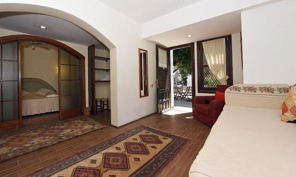 Панорама Villa Konak Hotel 3*