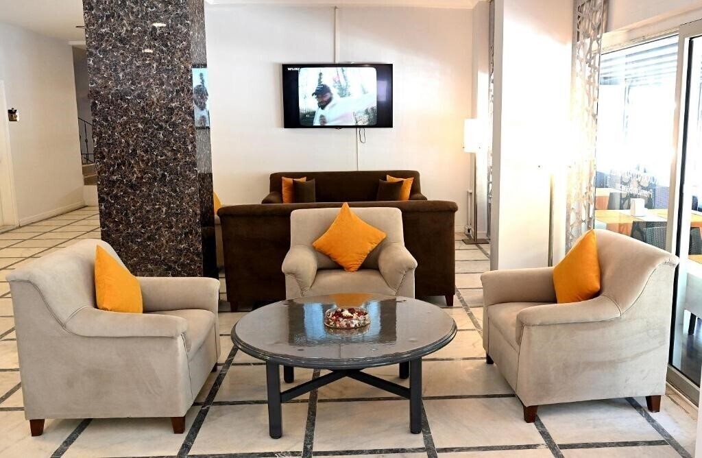 Панорама Roxx Royal Hotel (ex. Kusadasi Roxx Royal Hotel Konaklama, Hotel Roxx Royal, Santur Hotel) 3*