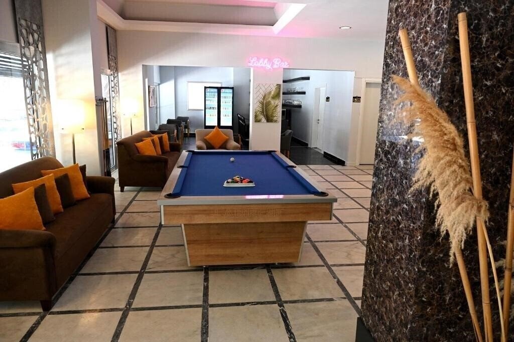 Територія Roxx Royal Hotel (ex. Kusadasi Roxx Royal Hotel Konaklama, Hotel Roxx Royal, Santur Hotel) 3*