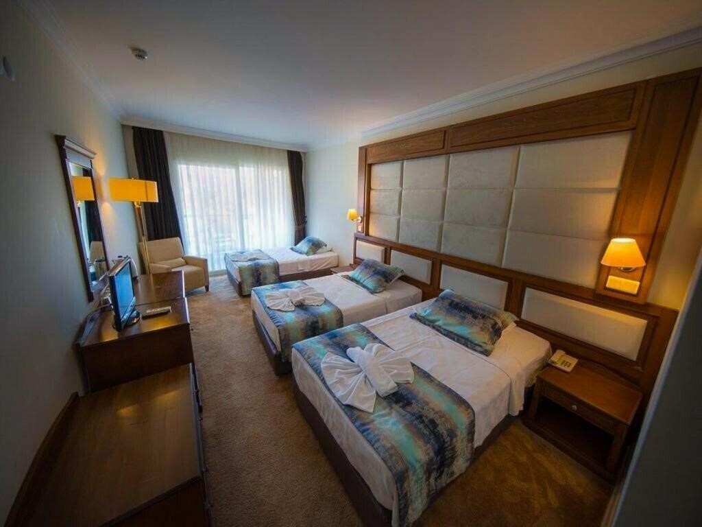 Фотографія Scala Nuova Beach Hotel (ex. Grand Sahin) 4*