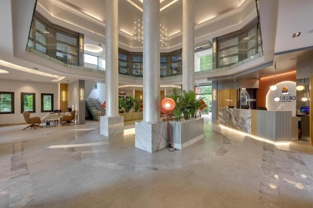 Апартаменты The Grand Blue Sky International Hotel (ex. Grand Blue Sky) 4*