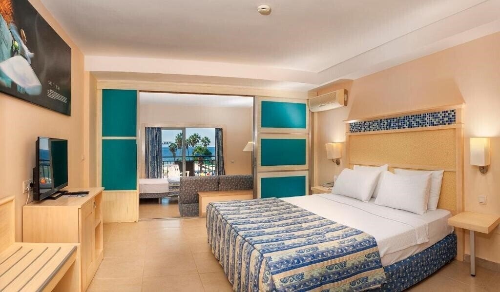 Вид Ephesia Holiday Beach Club 4*