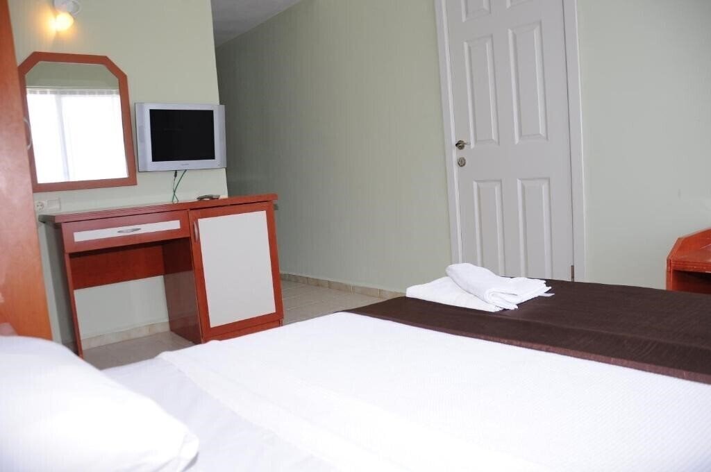 Апартаменты Pigale Beach Resort 3*