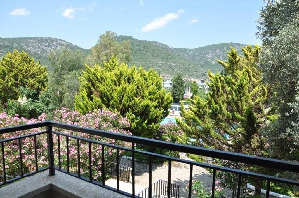 Панорама Pigale Beach Resort 3*