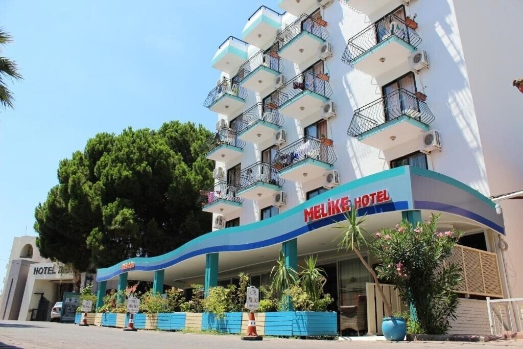 Отель Melike Hotel 2*