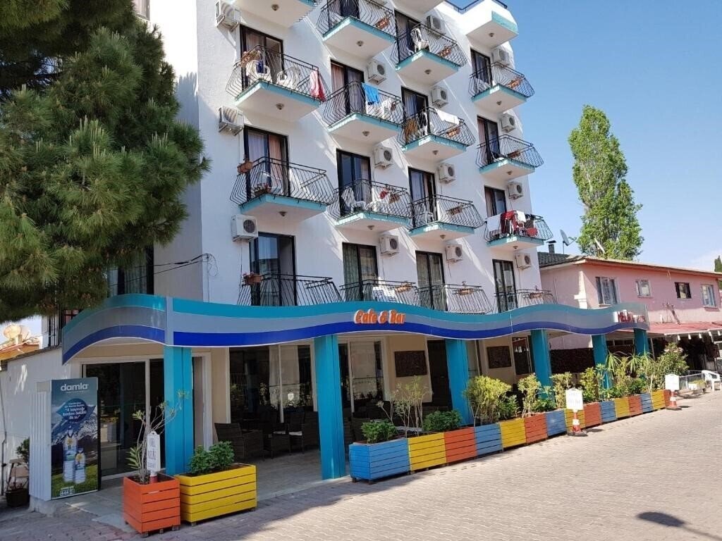 Территория Melike Hotel 2*