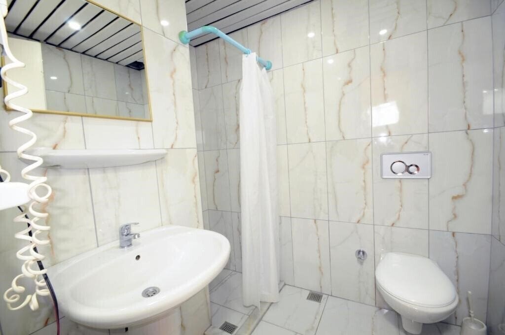 Апартаменты Serin Hotel 3*