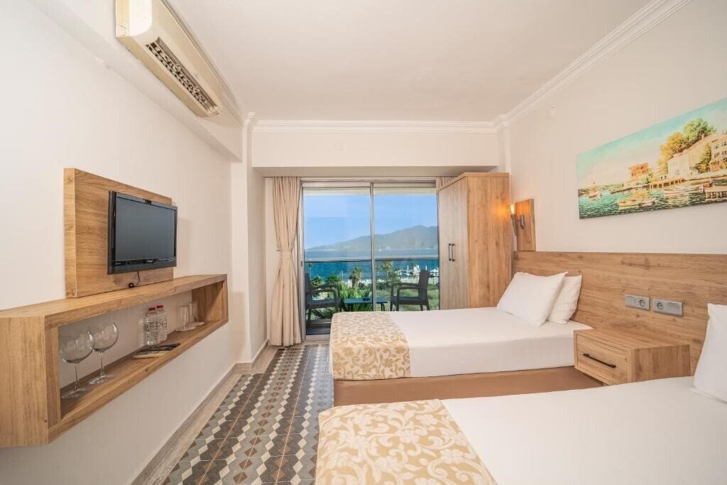 Апартаменти Moda Beach 3*