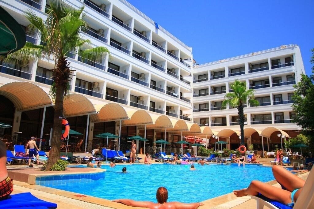 Апартаменты Hotel Kayamaris (ex. Kaya Maris, Kayamaris Hotel & SPA) 4*