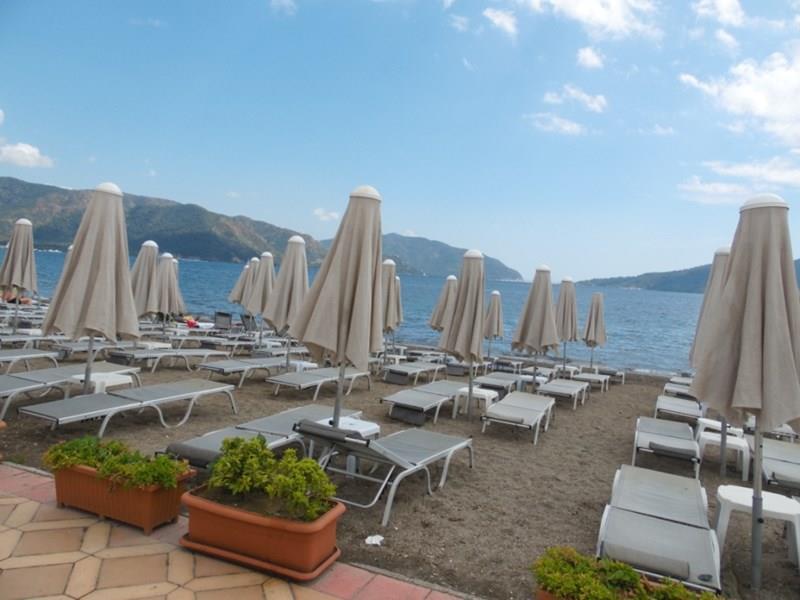 Територія Cle Beach Boutique Hotel 4*