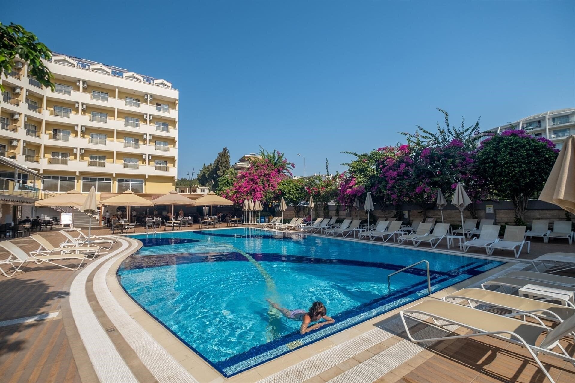 Картинка Prestige Garden Hotel 4*