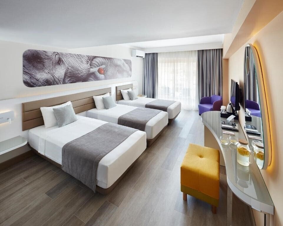 Вид Lalila Blue Suites (ex. Laila Blue Hotel, Kalemci Hotel) 5*