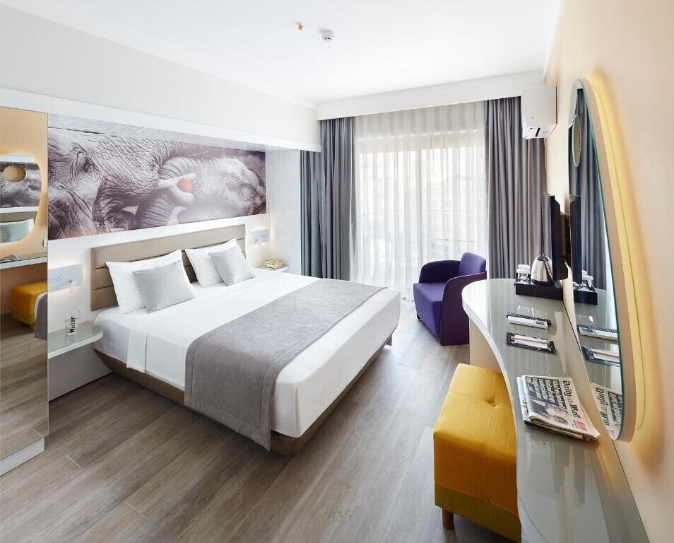 Изображение Lalila Blue Suites 5*