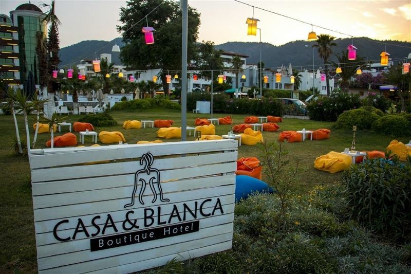 Апартаменти Casa Blanca Beach Hotel 3*
